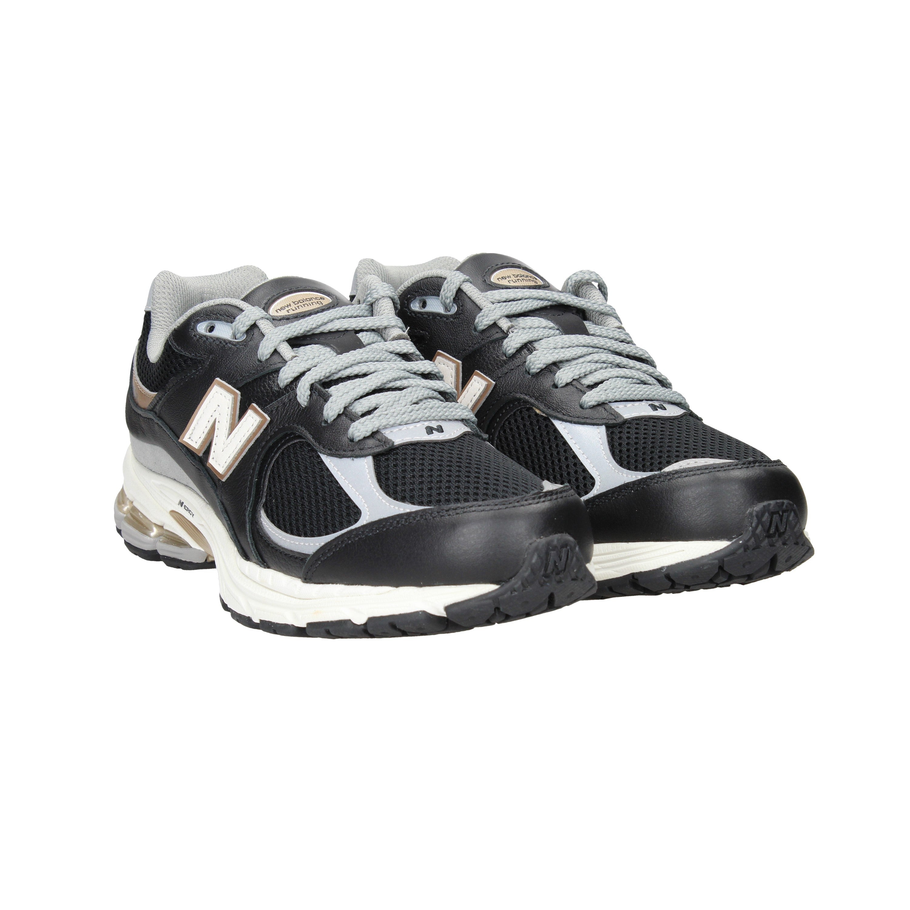 NEW BALANCE - U M 2002 RPO Sneakers