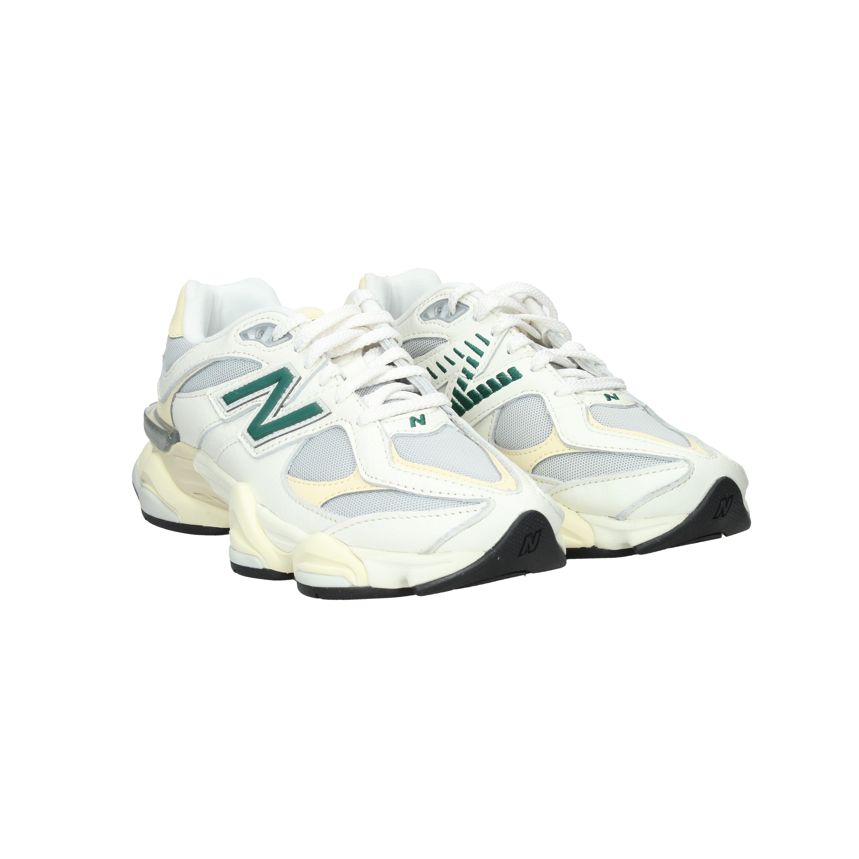 NEW BALANCE - U 9060 ESE Sneakers