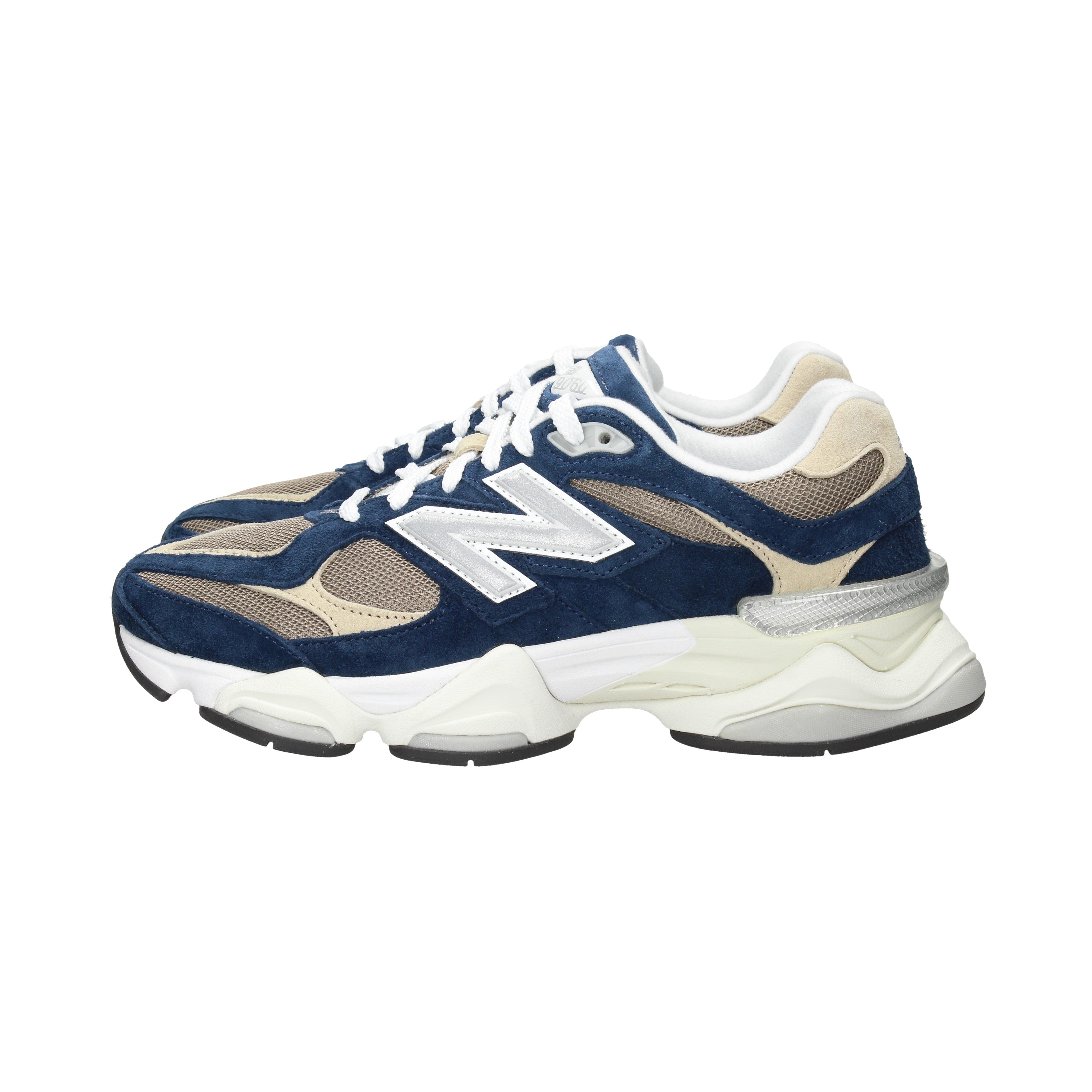 NEW BALANCE - U 9060 LBB Sneakers