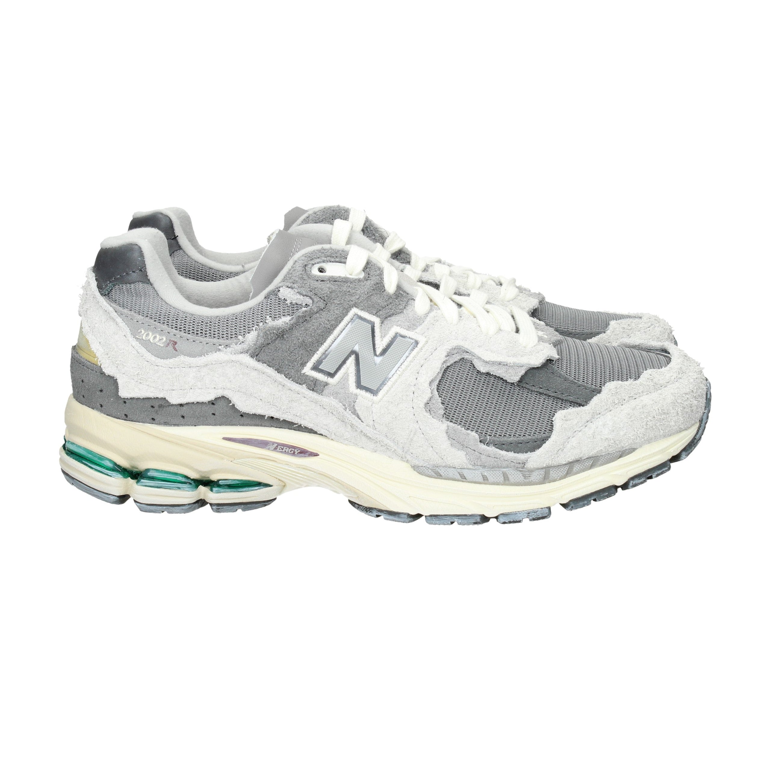 NEW BALANCE - U M 2002 RDA Sneakers