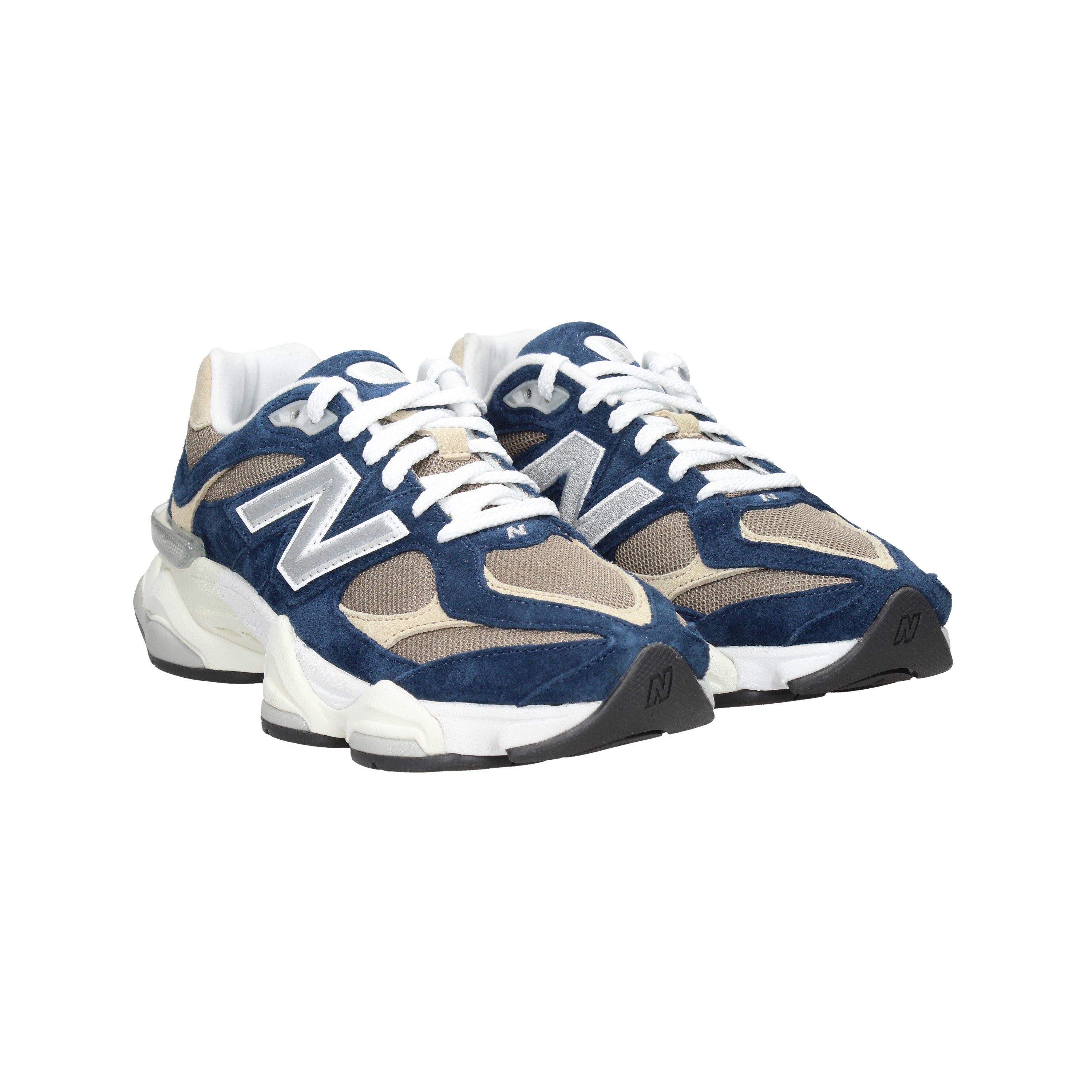 NEW BALANCE - U 9060 LBB Sneakers