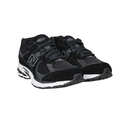 NEW BALANCE  - U M 2002 RBK Sneakers