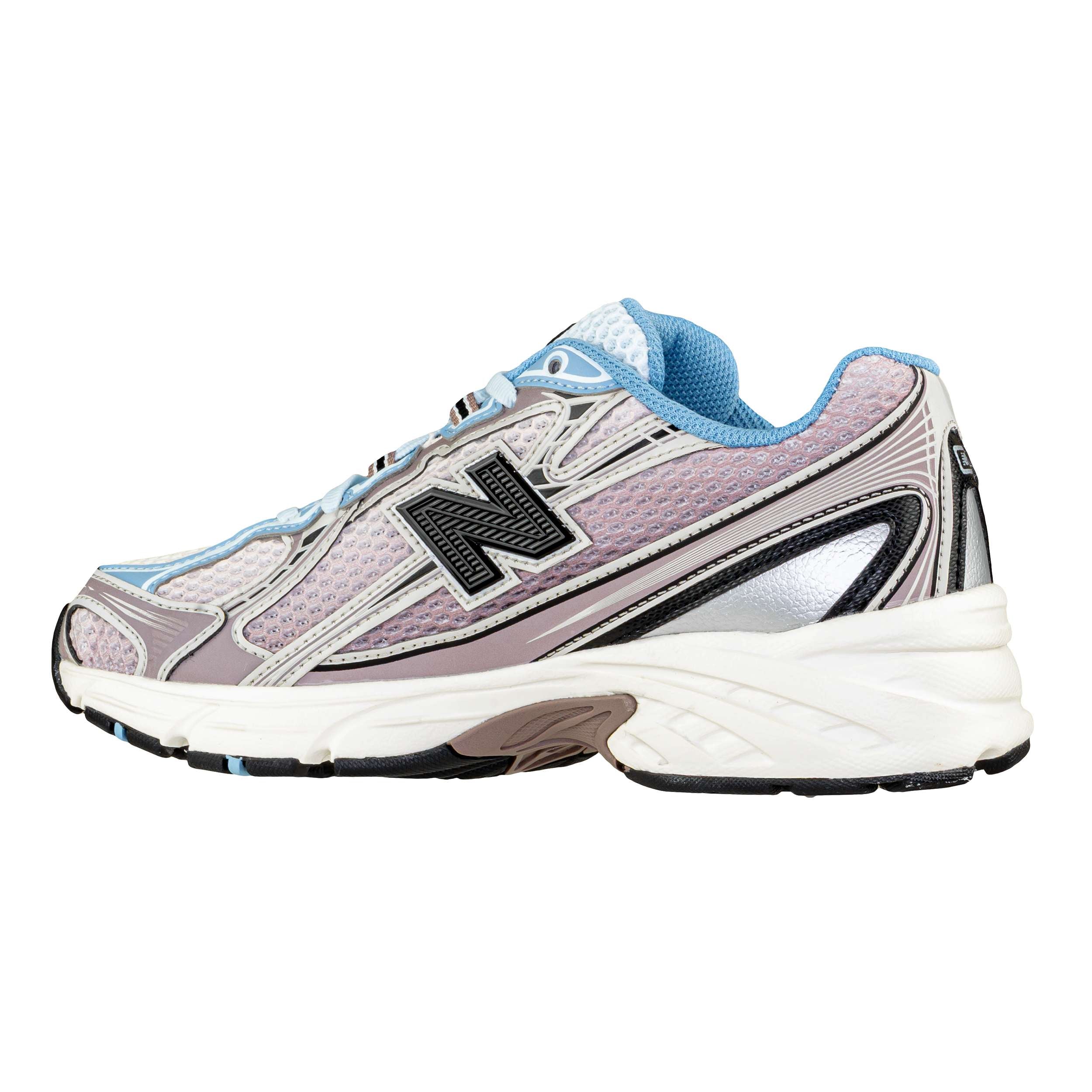 NEW BALANCE U740BL2
