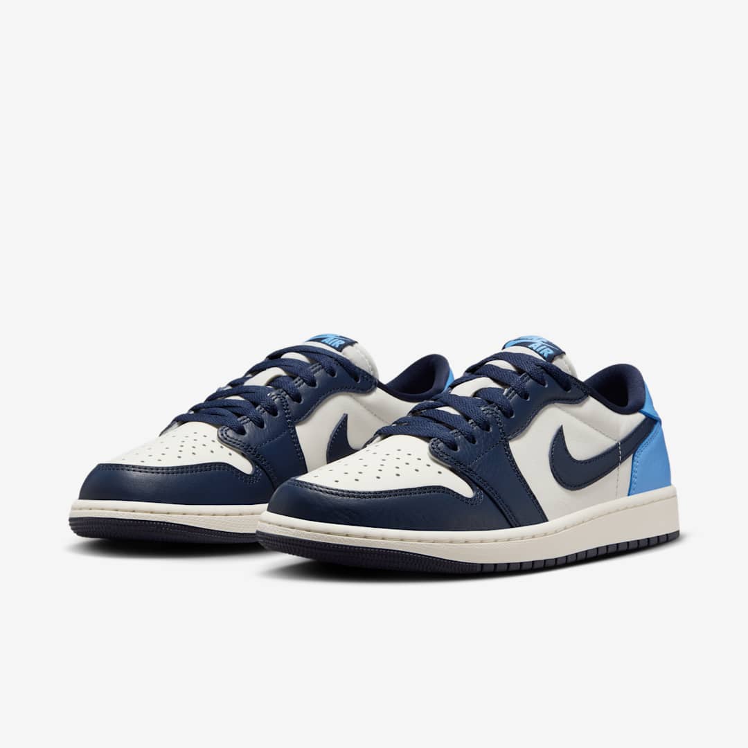 Jordan 1 Low OG Obsidian UNC
