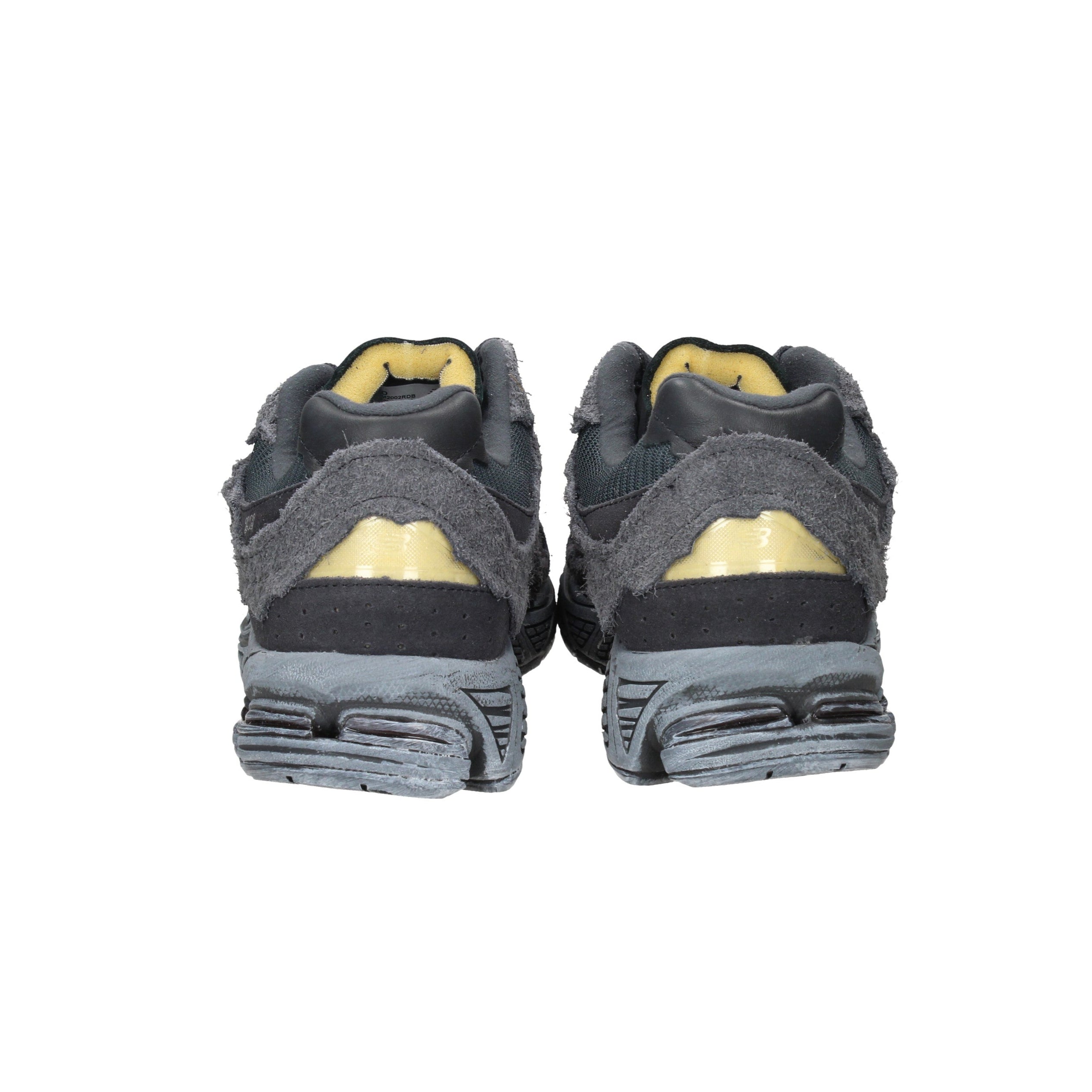 NEW BALANCE  - U M 2002 RDB Sneakers