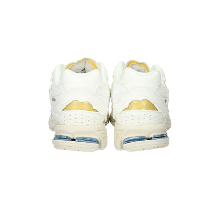 NEW BALANCE  - U M 2002 RDC Sneakers