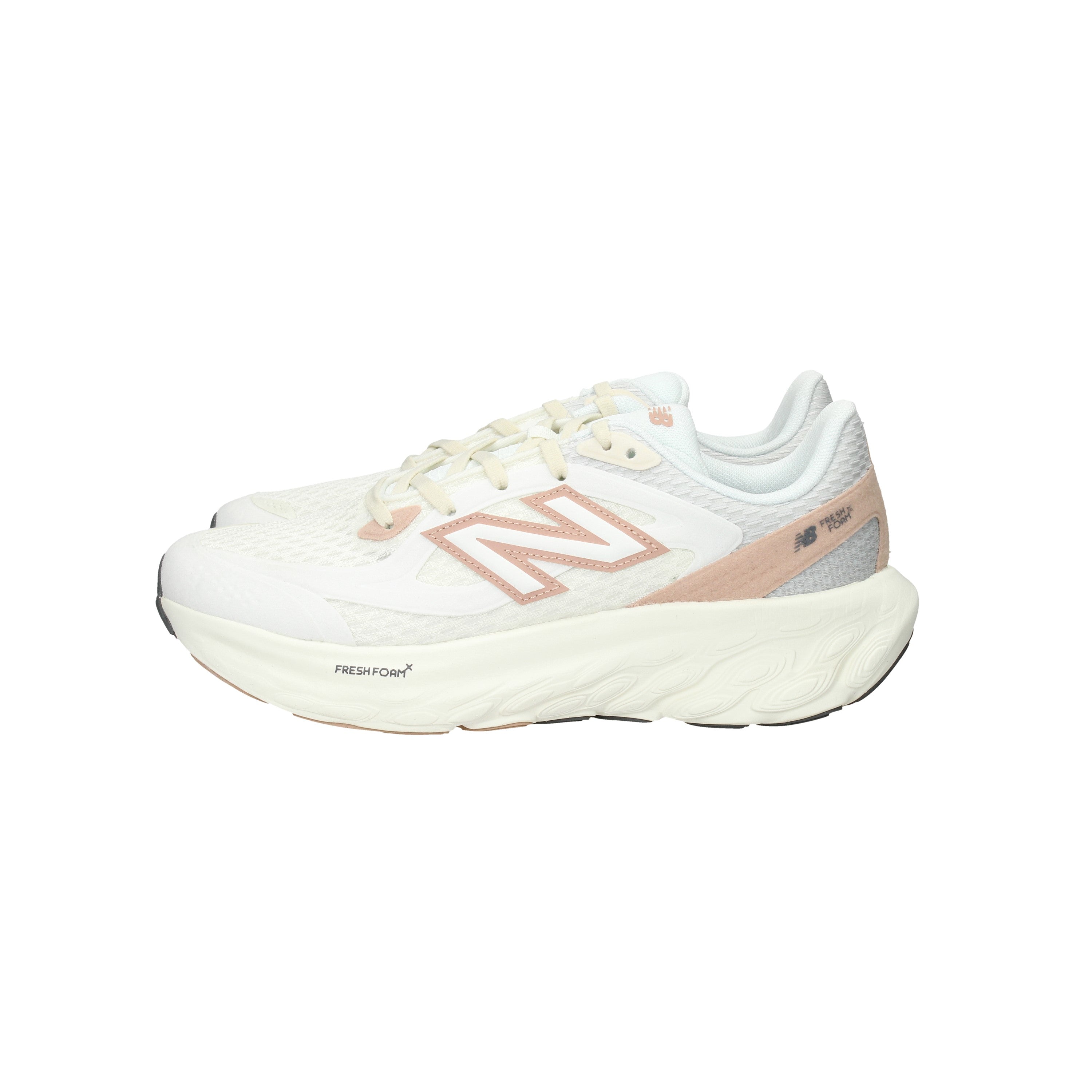 NEW BALANCE  - UTRNAE Sneakers