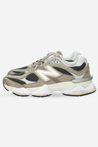 NEW BALANCE  - U U 9060 CTA Sneakers