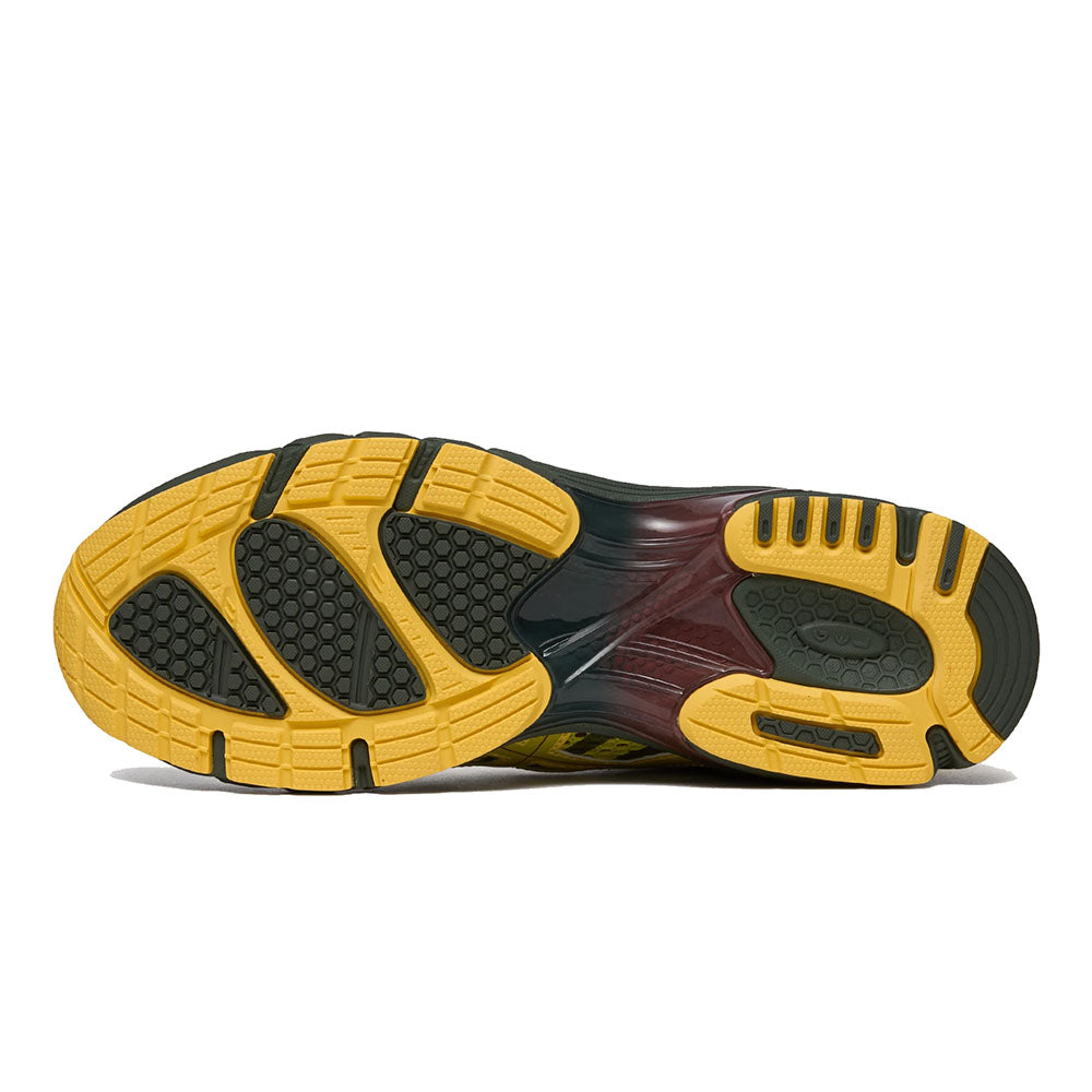 UB9-S GEL-DS TRAINER 14